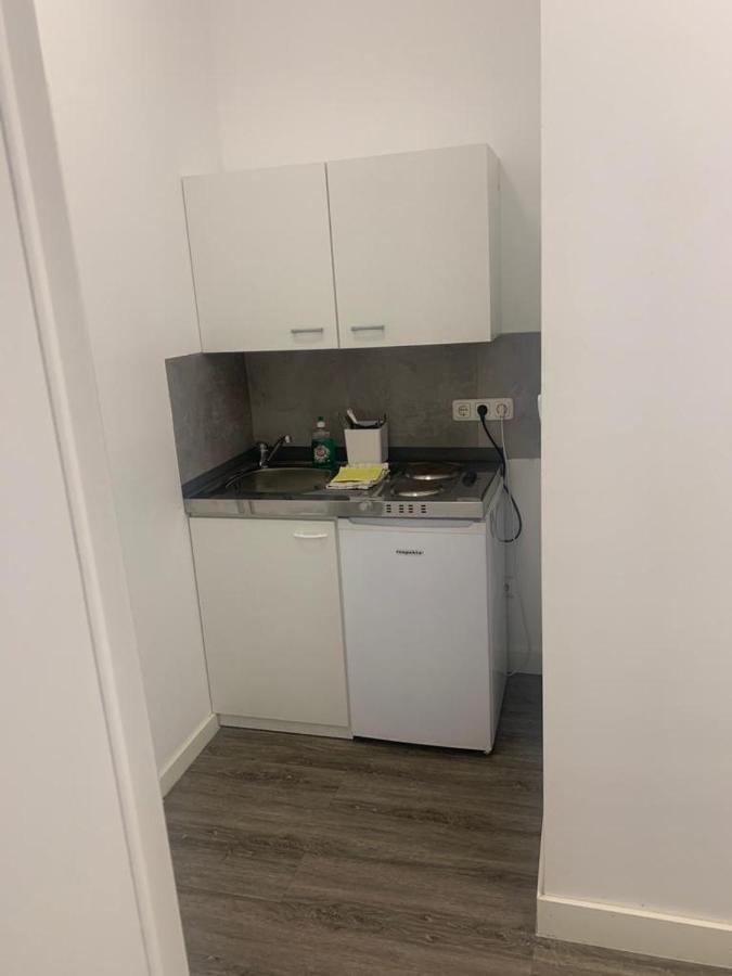 Godorfer Burg Monteuer Zimmer Wesseling Eksteriør billede